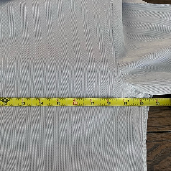 Hugo Boss Slim Fit Two Ply Button Down Dress Shirt Mens size 39 15 1/2 - Picture 6 of 8